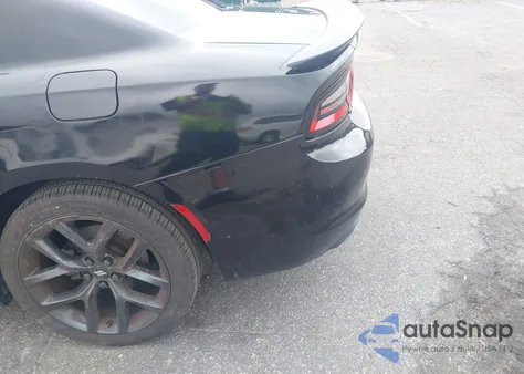 2015 Dodge Charger R/T z USA, uszkodzony, nr VIN 2C3CDXCT8FH754630